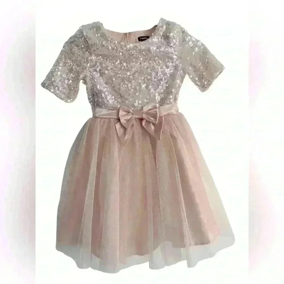 Nordstrom Zunie Girl's Blush Sequin Tulle Butterfly Flare and Fanciful‎ Dress - Picture 4 of 10